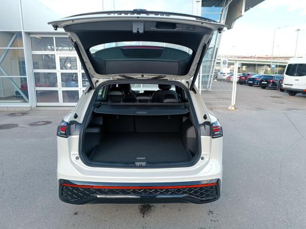 Volkswagen Tiguan III (China Market) с пробегом 2026 года, цена 5 100 000 рублей, 22 км, внедорожник, Автокод Объявления