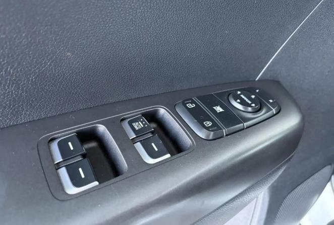 Kia Sportage IV Рестайлинг с пробегом 2019 года, цена 1 845 000 рублей, 146760 км, внедорожник, Автокод Объявления
