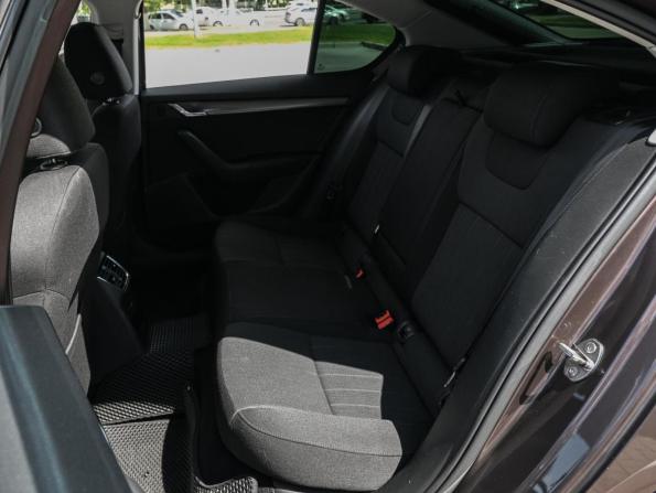 Skoda Octavia III (A7) Рестайлинг с пробегом 2018 года, цена 1 559 000 рублей, 182126 км, лифтбек, Автокод Объявления