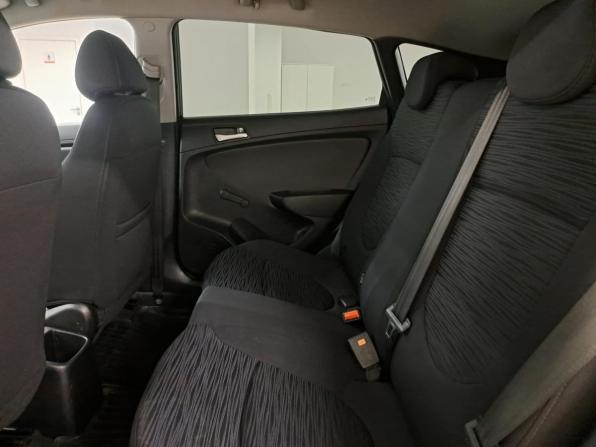 Hyundai Solaris I Рестайлинг с пробегом 2015 года, цена 947 000 рублей, 165553 км, хэтчбек, Автокод Объявления