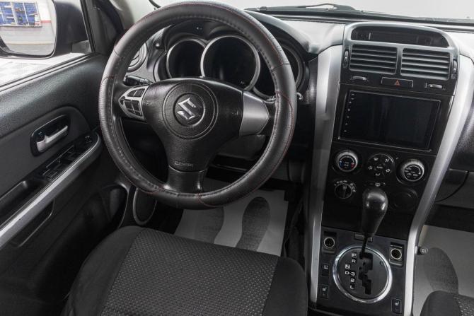 Suzuki Grand Vitara II с пробегом 2007 года, цена 999 000 рублей, 200000 км, внедорожник, Автокод Объявления