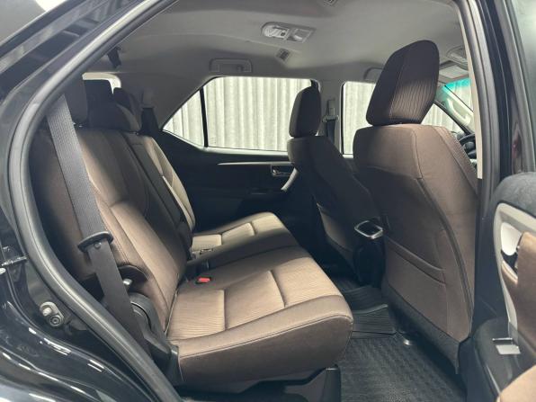 Toyota Fortuner II с пробегом 2017 года, цена 3 870 000 рублей, 65408 км, внедорожник, Автокод Объявления