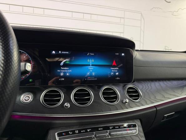 Mercedes-Benz E-Класс V (W213 S213 C238) Рестайлинг с пробегом 2021 года, цена 5 430 000 рублей, 63391 км, седан, Автокод Объявления