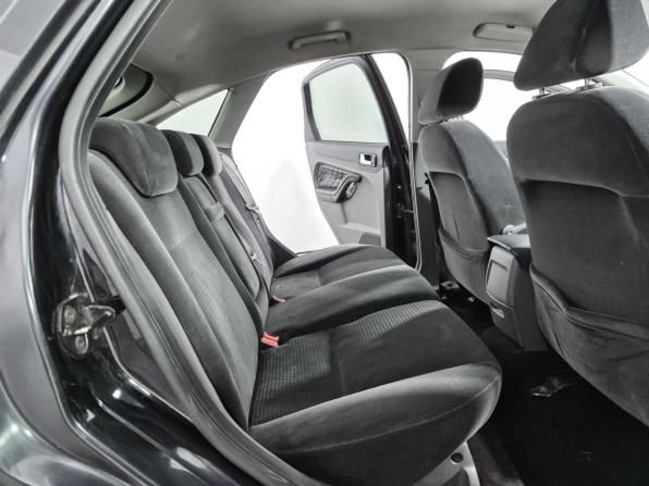 Ford Focus II Рестайлинг с пробегом 2007 года, цена 395 760 рублей, 232668 км, хэтчбек, Автокод Объявления