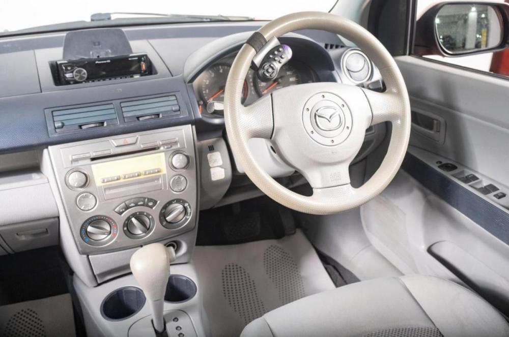 Mazda Demio II (DY) Томск  - изображение 10