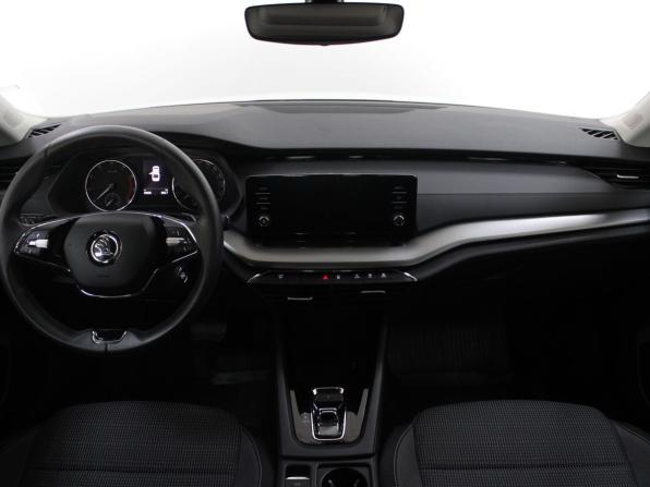 Skoda Octavia IV (A8) с пробегом 2021 года, цена 2 529 900 рублей, 30605 км, лифтбек, Автокод Объявления