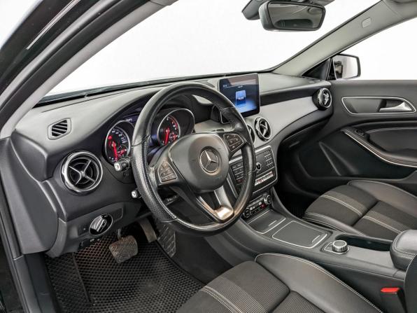 Mercedes-Benz GLA I (X156) Рестайлинг с пробегом 2019 года, цена 2 390 000 рублей, 91530 км, внедорожник, Автокод Объявления