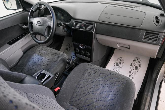 Lada (ВАЗ) Priora I с пробегом 2009 года, цена 349 000 рублей, 139980 км, универсал, Автокод Объявления