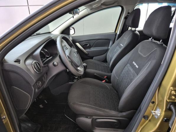 Renault Sandero II с пробегом 2017 года, цена 1 049 000 рублей, 91054 км, хэтчбек, Автокод Объявления