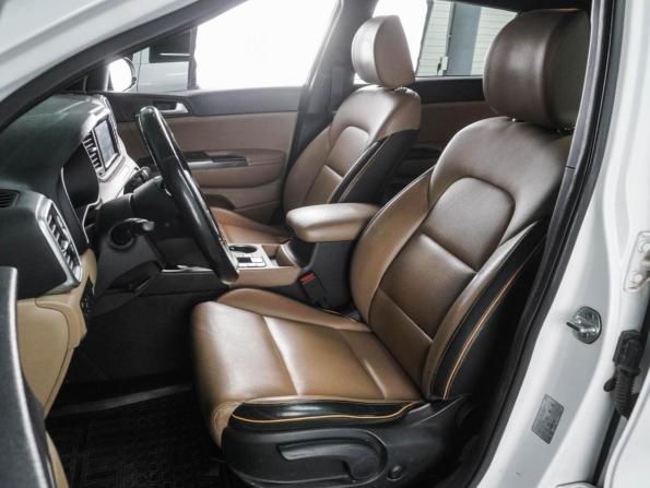 Kia Sportage IV Рестайлинг с пробегом 2018 года, цена 2 347 000 рублей, 115648 км, внедорожник, Автокод Объявления