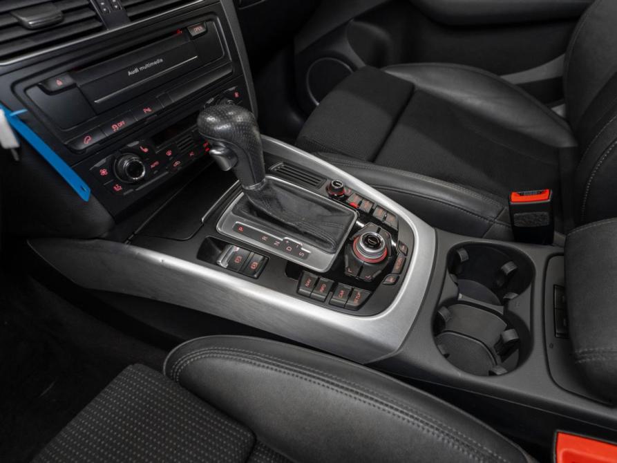 Audi Q5 I (8R) Москва  - изображение 17