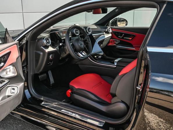 Mercedes-Benz CLE AMG с пробегом 2025 года, цена 14 249 000 рублей, 141 км, купе, Автокод Объявления