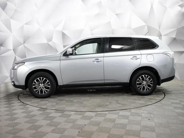 Mitsubishi Outlander III с пробегом 2012 года, цена 1 360 000 рублей, 207000 км, внедорожник, Автокод Объявления