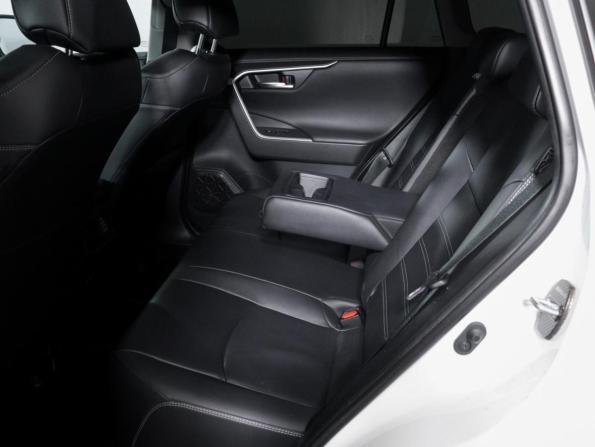 Toyota RAV4 V (XA50) с пробегом 2020 года, цена 4 399 000 рублей, 58860 км, внедорожник, Автокод Объявления