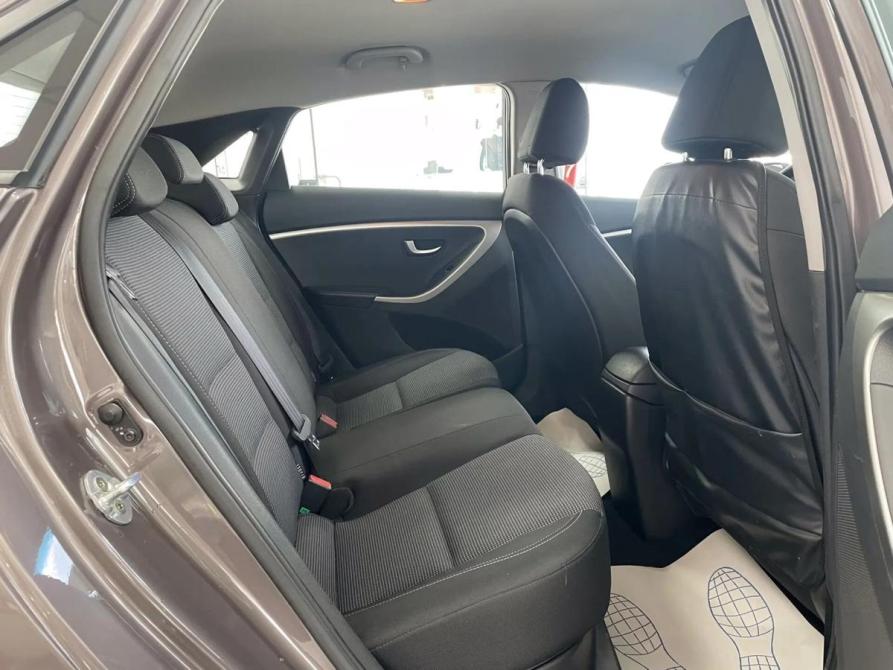 Hyundai i30 II Красноярск  - изображение 5