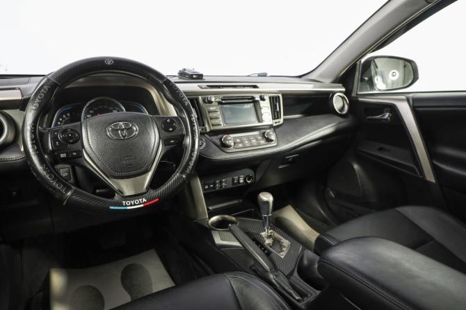Toyota RAV4 IV (XA40) с пробегом 2013 года, цена 2 199 000 рублей, 203000 км, внедорожник, Автокод Объявления