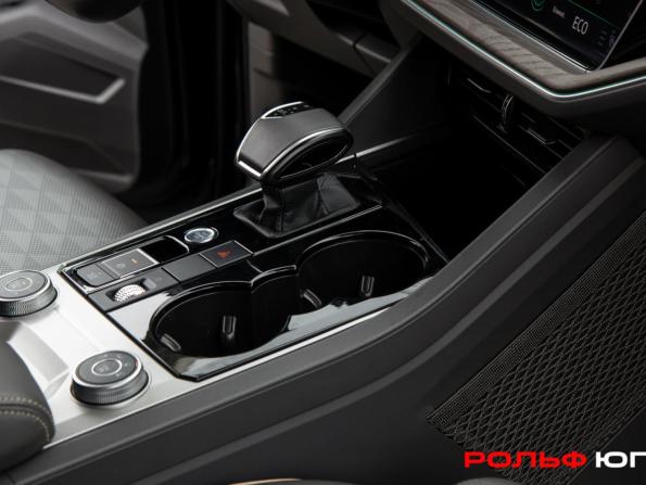 Volkswagen Touareg III с пробегом 2019 года, цена 5 498 000 рублей, 36723 км, внедорожник, Автокод Объявления