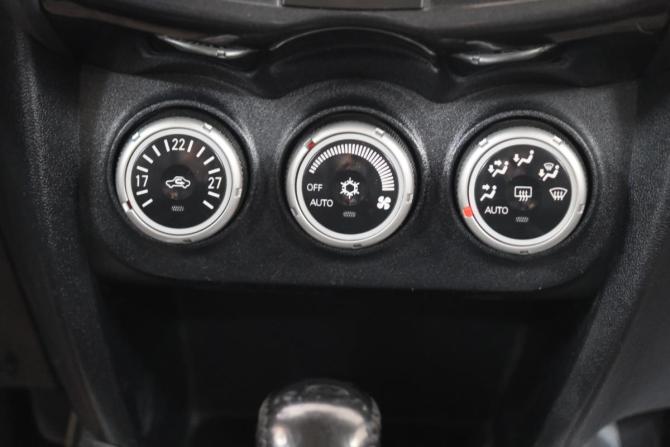 Mitsubishi ASX I с пробегом 2010 года, цена 1 119 000 рублей, 243000 км, внедорожник, Автокод Объявления