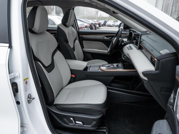 Haval Jolion I Рестайлинг с пробегом 2024 года, цена 2 048 000 рублей, 42466 км, внедорожник, Автокод Объявления