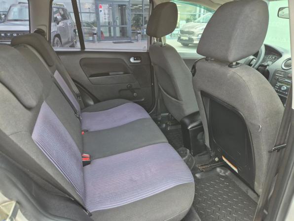 Ford Fusion I Рестайлинг с пробегом 2007 года, цена 399 000 рублей, 286068 км, хэтчбек, Автокод Объявления