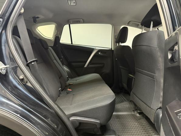 Toyota RAV4 IV (XA40) Рестайлинг с пробегом 2016 года, цена 1 780 000 рублей, 277406 км, внедорожник, Автокод Объявления