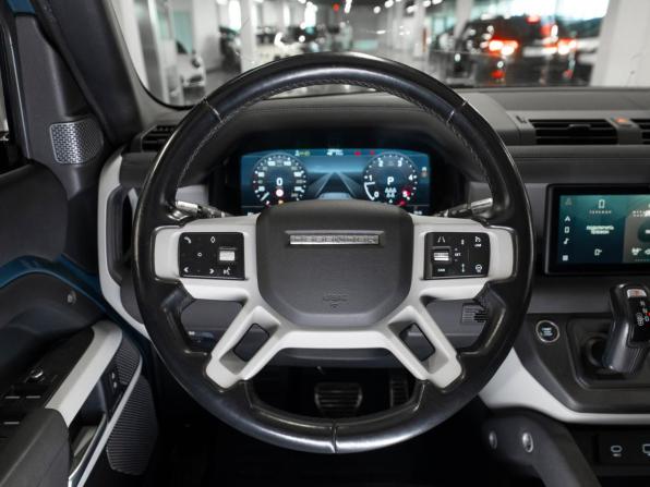 Land Rover Defender II с пробегом 2021 года, цена 4 900 000 рублей, 109000 км, внедорожник, Автокод Объявления