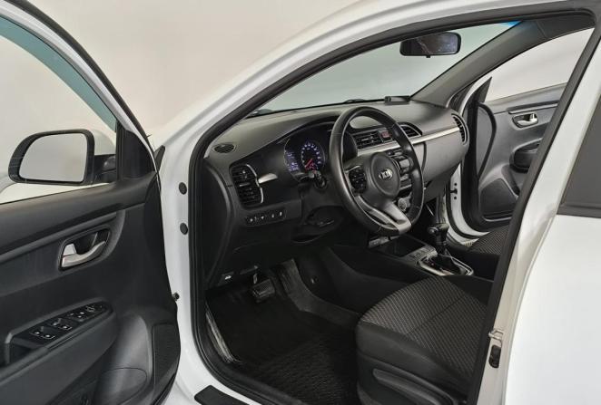 Kia Rio IV с пробегом 2018 года, цена 1 275 000 рублей, 134418 км, седан, Автокод Объявления