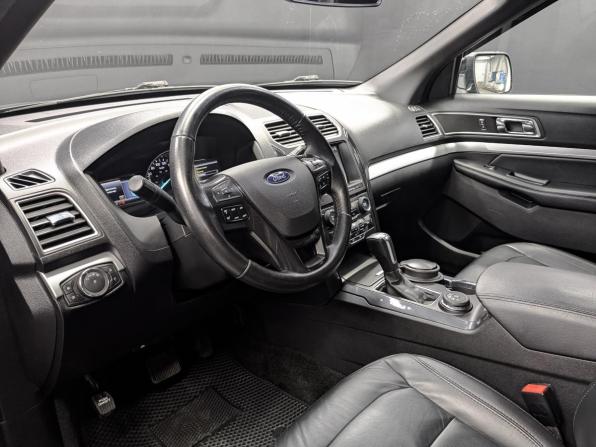 Ford Explorer V Рестайлинг с пробегом 2017 года, цена 2 775 000 рублей, 119596 км, внедорожник, Автокод Объявления
