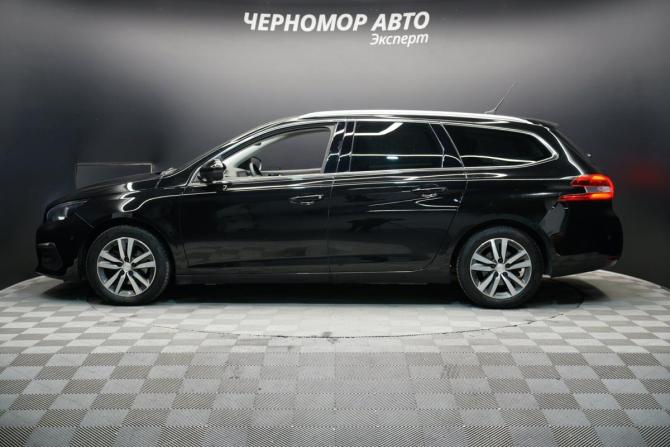 Peugeot 308 II Рестайлинг с пробегом 2018 года, цена 1 690 000 рублей, 149447 км, универсал, Автокод Объявления