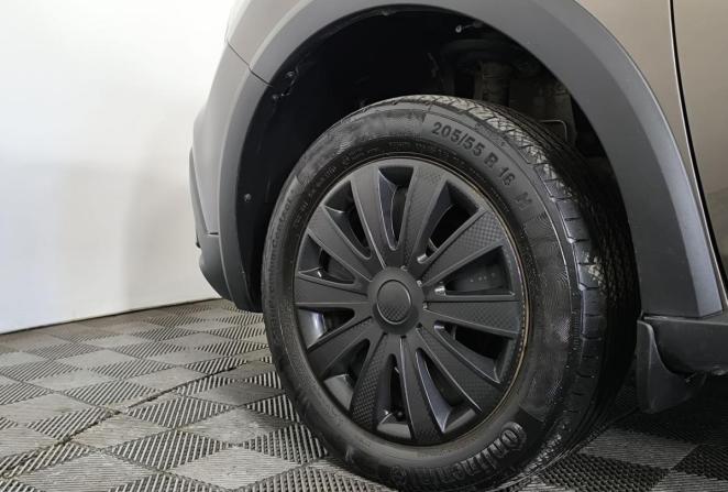 Renault Sandero II Рестайлинг с пробегом 2019 года, цена 1 230 000 рублей, 71739 км, хэтчбек, Автокод Объявления