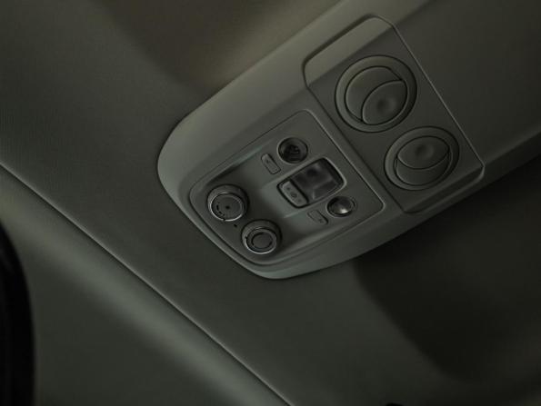 Peugeot Traveller I с пробегом 2018 года, цена 2 209 585 рублей, 177645 км, минивэн, Автокод Объявления