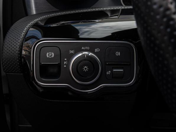 Mercedes-Benz A-Класс IV (W177) с пробегом 2018 года, цена 2 650 000 рублей, 47562 км, хэтчбек, Автокод Объявления
