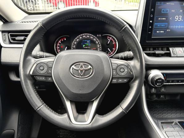 Toyota RAV4 V (XA50) с пробегом 2021 года, цена 3 600 000 рублей, 77316 км, внедорожник, Автокод Объявления