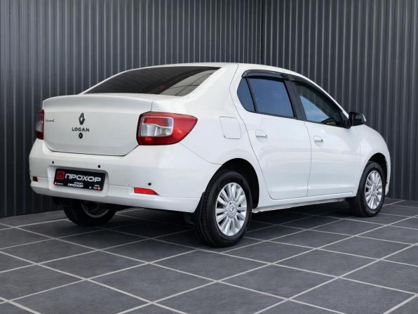 Renault Logan II с пробегом 2017 года, цена 837 000 рублей, 90019 км, седан, Автокод Объявления