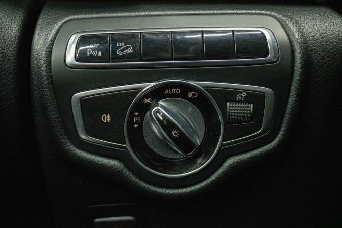 Mercedes-Benz V-Класс III (W447) с пробегом 2015 года, цена 4 099 000 рублей, 212680 км, минивэн, Автокод Объявления