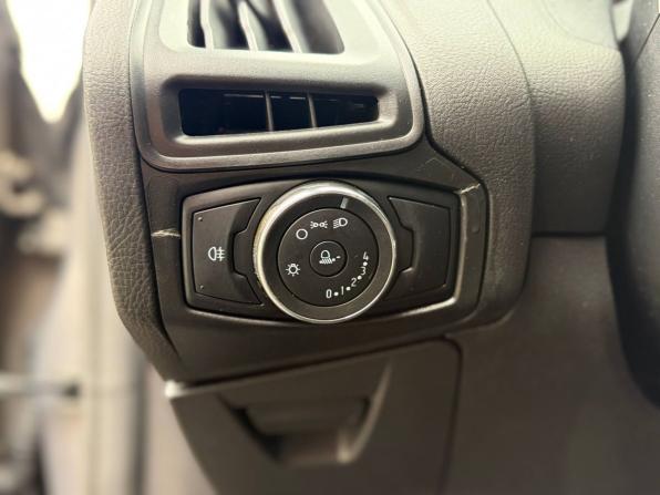 Ford Focus III с пробегом 2012 года, цена 595 000 рублей, 272425 км, универсал, Автокод Объявления