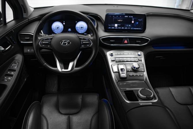 Hyundai Santa Fe IV Рестайлинг с пробегом 2022 года, цена 3 995 000 рублей, 67556 км, внедорожник, Автокод Объявления