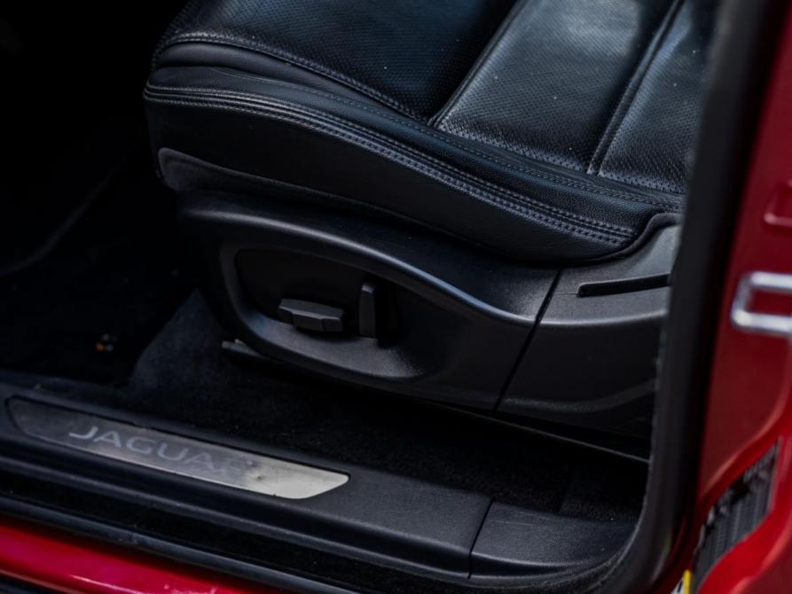Jaguar E-Pace I Санкт-Петербург  - изображение 13