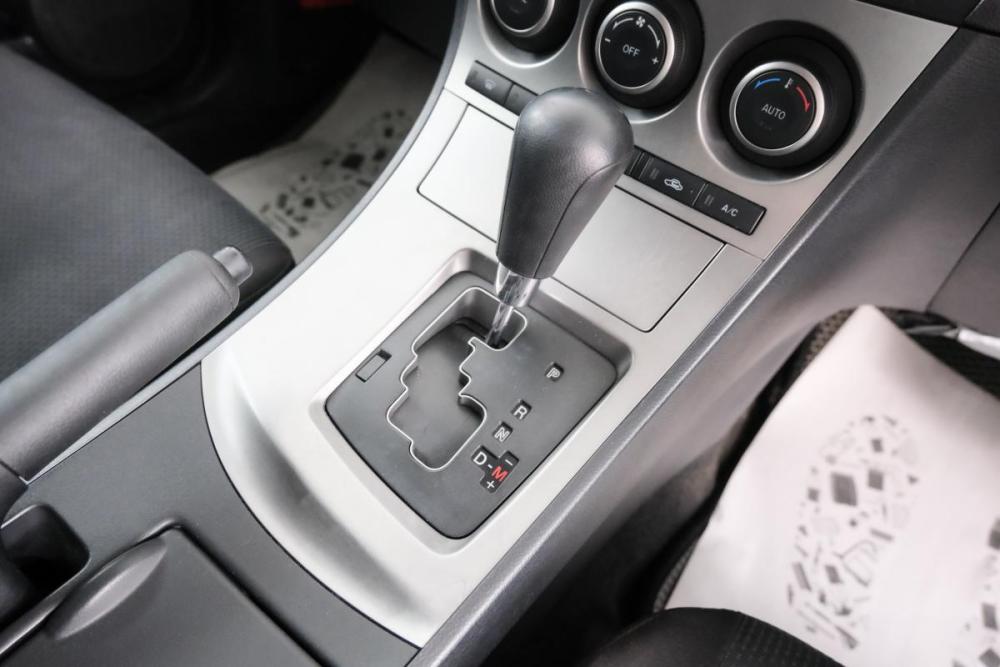 Mazda Axela II Красноярск  - изображение 17