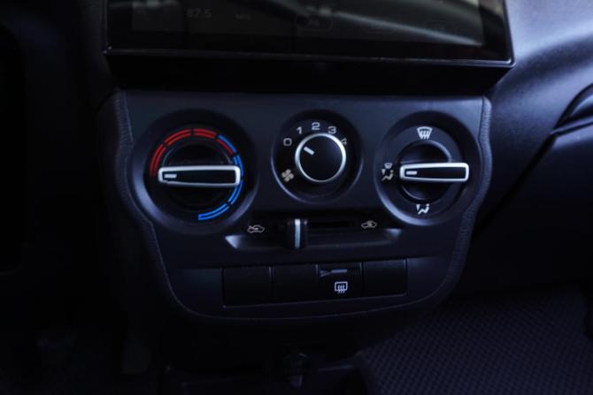 Lada (ВАЗ) Granta I Рестайлинг с пробегом 2024 года, цена 758 000 рублей, 31514 км, седан, Автокод Объявления