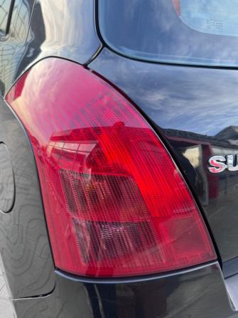 Suzuki Swift III с пробегом 2007 года, цена 399 900 рублей, 182194 км, хэтчбек, Автокод Объявления