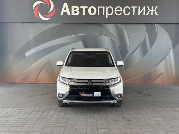 Mitsubishi Outlander III Рестайлинг 2 с пробегом 2016 года, цена 1 593 000 рублей, 106236 км, внедорожник, Автокод Объявления