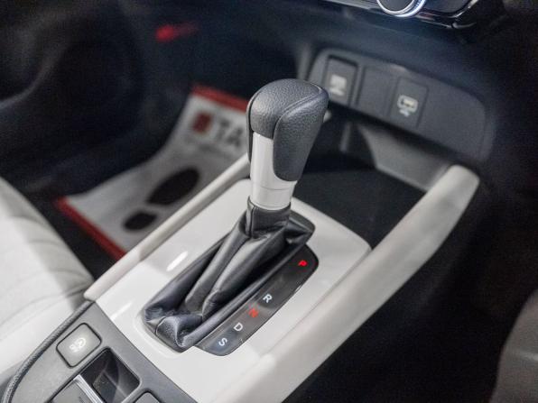 Honda Fit IV с пробегом 2021 года, цена 1 490 000 рублей, 43642 км, хэтчбек, Автокод Объявления