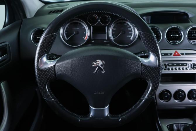 Peugeot 408 I с пробегом 2017 года, цена 1 229 000 рублей, 107700 км, седан, Автокод Объявления