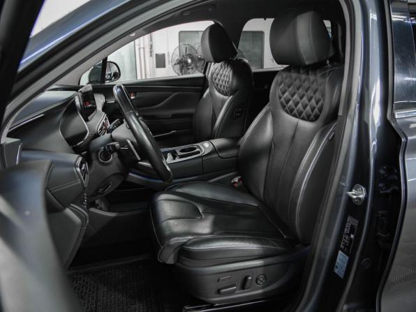 Hyundai Santa Fe IV Рестайлинг с пробегом 2021 года, цена 3 700 000 рублей, 105684 км, внедорожник, Автокод Объявления