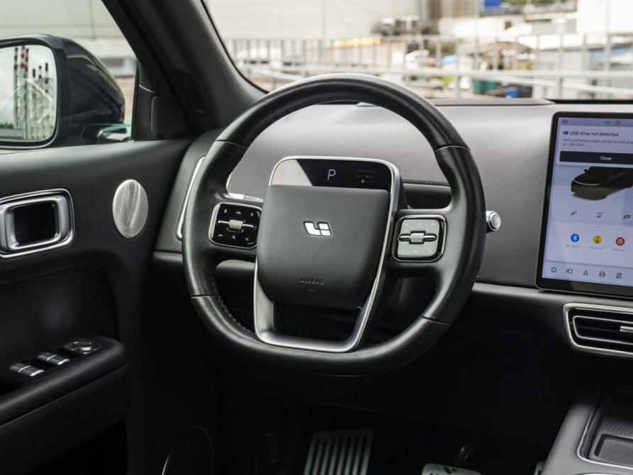 Li Auto (Lixiang) L9 I Москва  - изображение 13