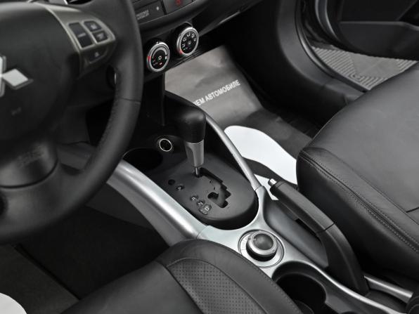 Mitsubishi Outlander II с пробегом 2007 года, цена 849 000 рублей, 183000 км, внедорожник, Автокод Объявления
