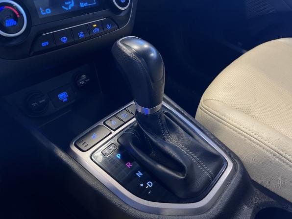 Hyundai Creta I Рестайлинг с пробегом 2021 года, цена 1 890 000 рублей, 68243 км, внедорожник, Автокод Объявления