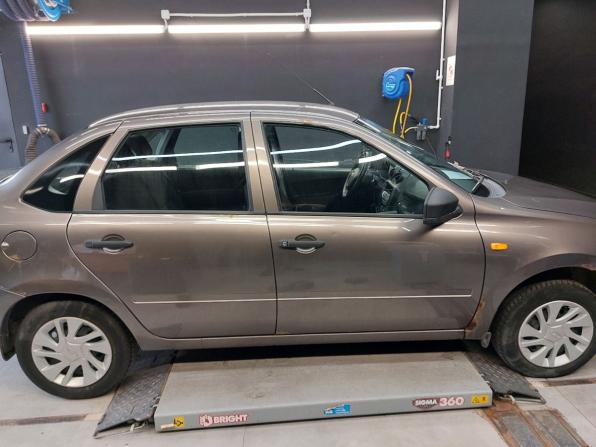 Lada (ВАЗ) Granta I с пробегом 2015 года, цена 340 000 рублей, 122369 км, седан, Автокод Объявления