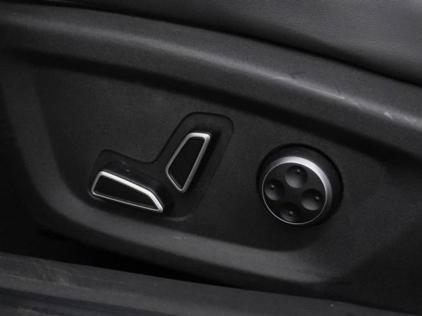 Changan UNI-V I с пробегом 2023 года, цена 2 277 077 рублей, 50501 км, лифтбек, Автокод Объявления